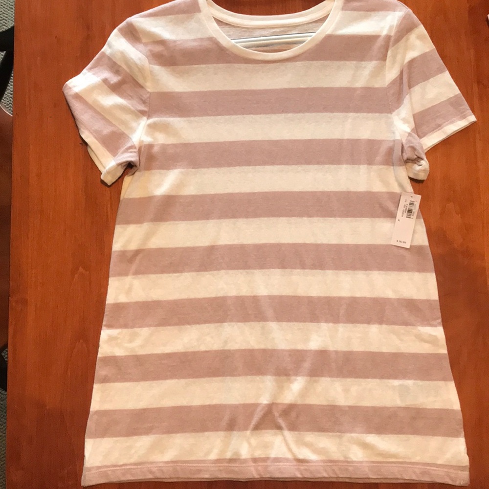 Old navy stripped shirt